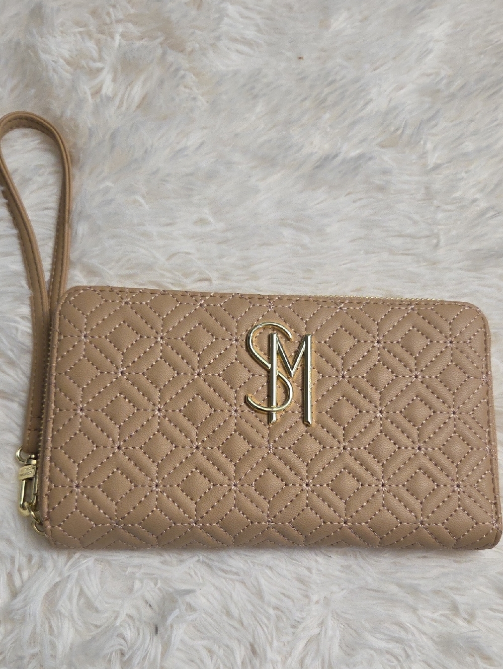 Steve Madden Quilted Tan Wristlet with Gold SM Emblem